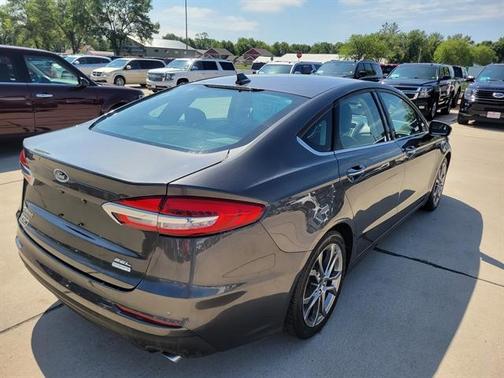 2020 Ford Fusion SEL