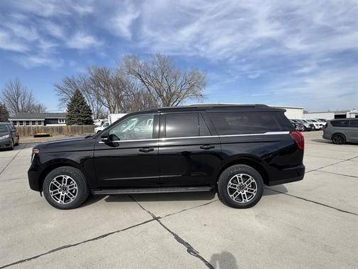 2026 Ford Expedition Max Active 4x4