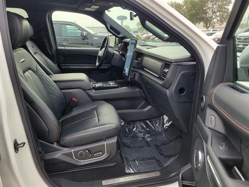2024 Ford Expedition Platinum