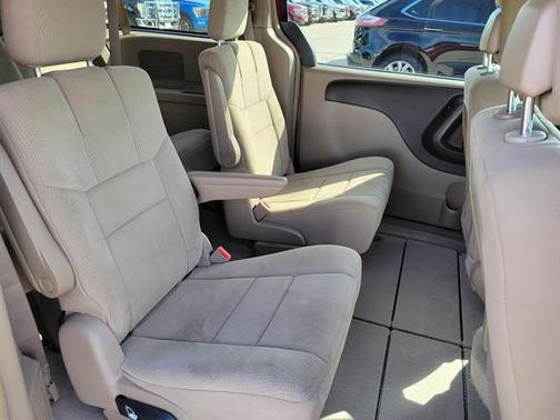 2011 Chrysler Town & Country Touring