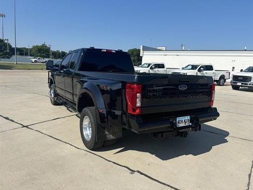2022 Ford F-350 XLT
