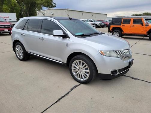 2011 Lincoln MKX Base