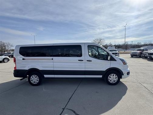 2024 Ford Transit-350 XLT