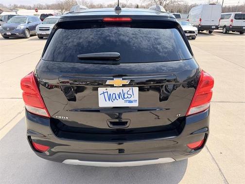 Mosaic Black Metallic 2018 Chevrolet Trax LT