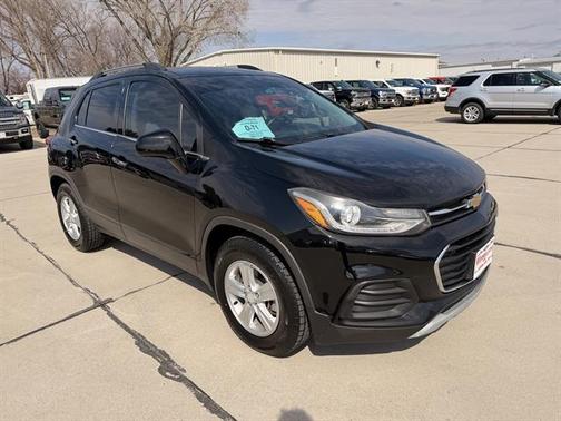 Mosaic Black Metallic 2018 Chevrolet Trax LT