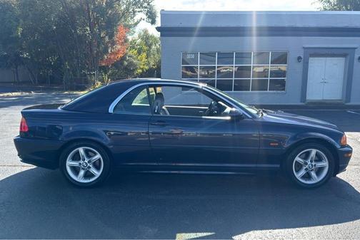 2002 BMW 325 325Ci convertible