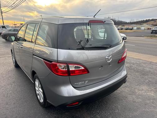2013 Mazda Mazda5 Sport AT