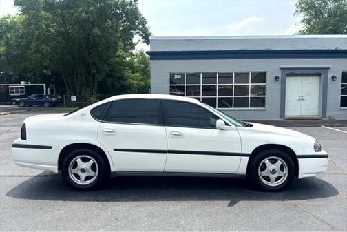 2005 Chevrolet Impala Base