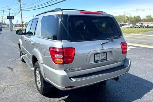 2003 Toyota Sequoia SR5