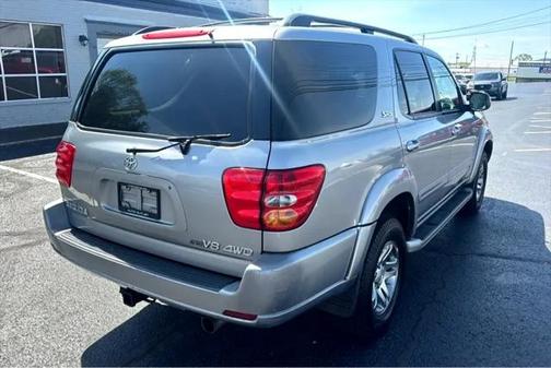 2003 Toyota Sequoia SR5