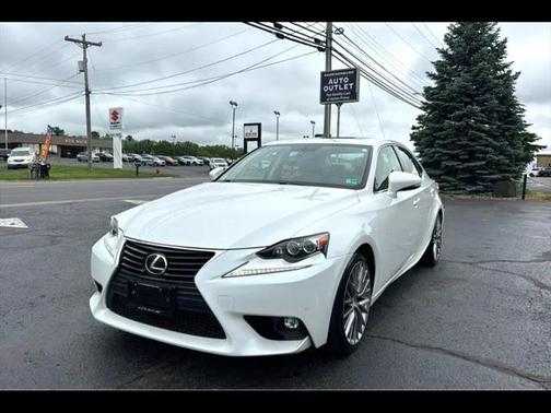 2015 Lexus IS 250 Crafted Line