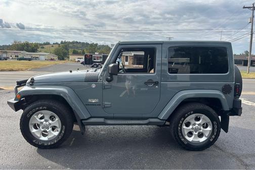 2015 Jeep Wrangler Sahara