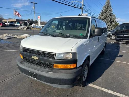 2019 Chevrolet Express 3500 LS