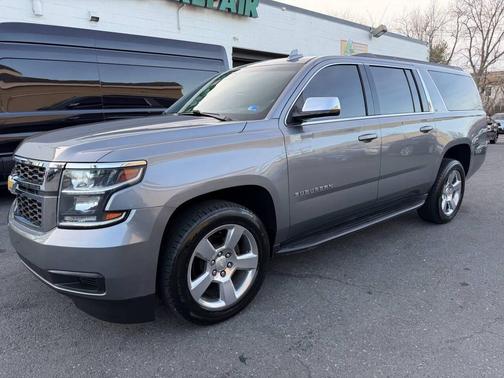 2019 Chevrolet Suburban LT