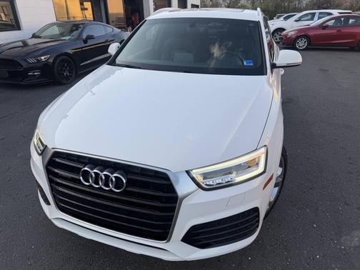 2018 Audi Q3 2.0T Sport Premium