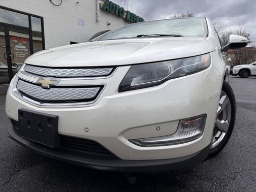 2013 Chevrolet Volt Base