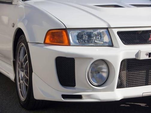 2013 Mitsubishi Lancer SE