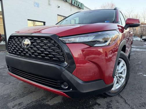2023 Toyota Corolla Cross LE