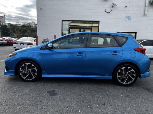 2016 Scion iM Base 4dr Hatchback 6M