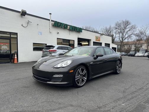 2012 Porsche Panamera 4