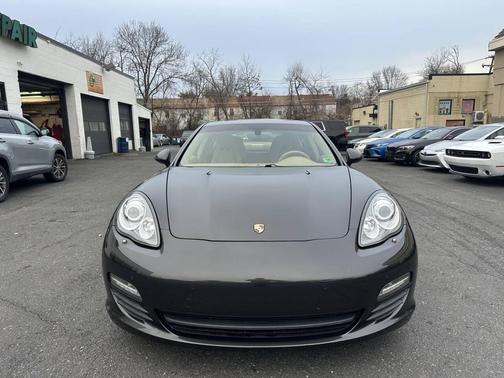 2012 Porsche Panamera 4
