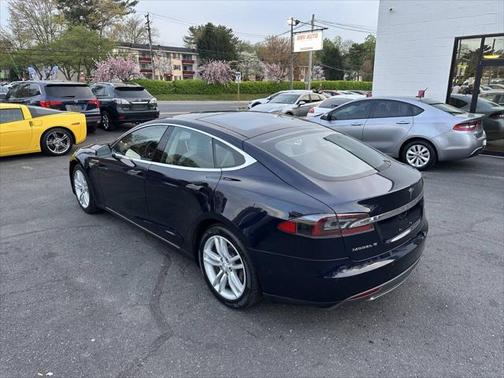 2015 Tesla Model S 85