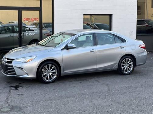 2016 Toyota Camry Hybrid XLE