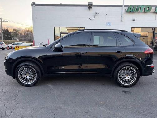 2018 Porsche Cayenne S
