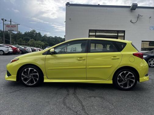 2017 Toyota Corolla iM Base
