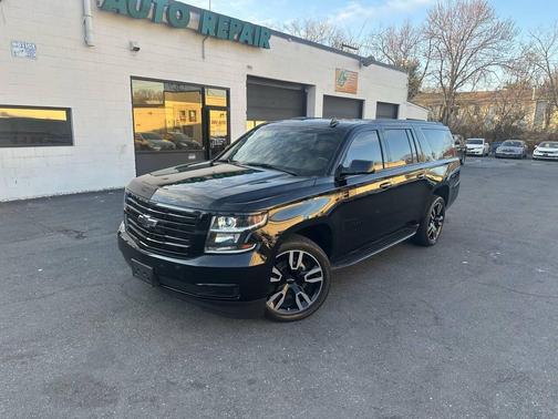 2018 Chevrolet Suburban LT