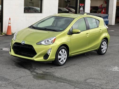 2016 Toyota Prius c Two