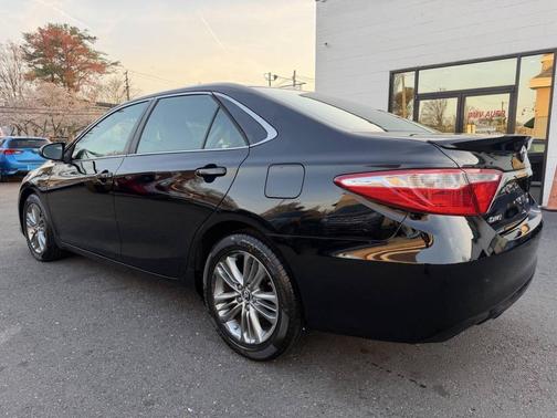 Attitude Black 2015 Toyota Camry SE