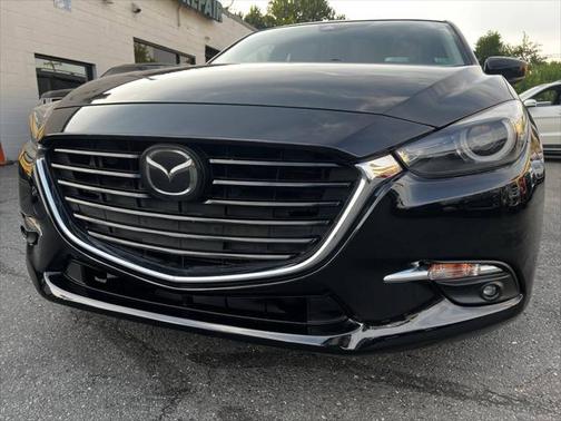 2018 Mazda Mazda3 Grand Touring