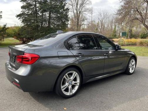 2018 BMW 320 i
