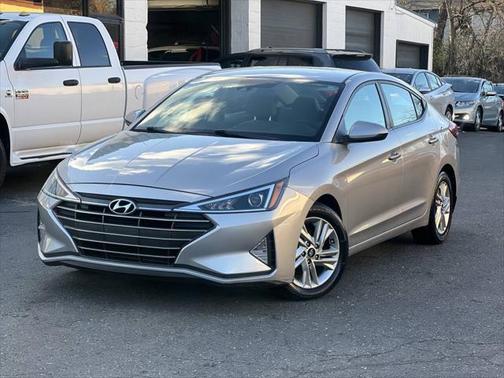 2020 Hyundai ELANTRA Limited