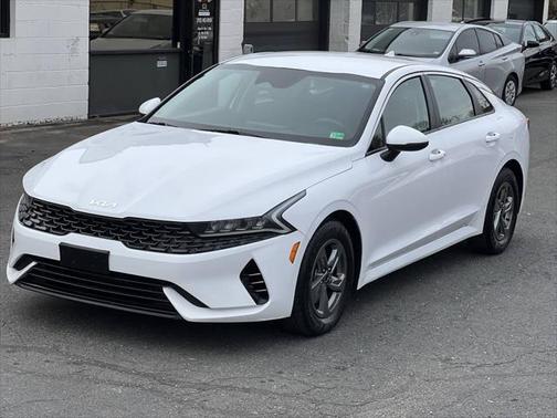 2022 Kia K5 LXS
