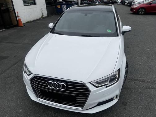 2017 Audi A3 e-tron 1.4T Premium