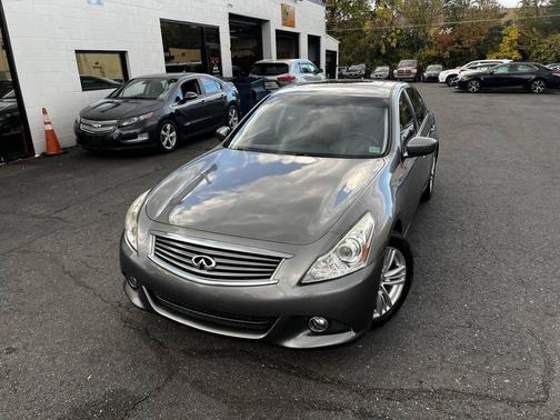 2013 INFINITI G37 Journey