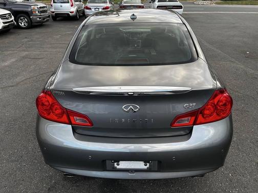 2013 INFINITI G37 Journey