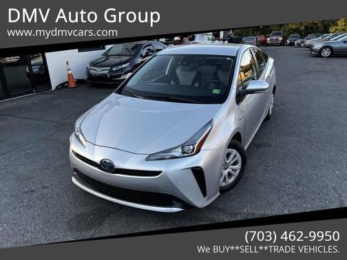 2022 Toyota Prius LE