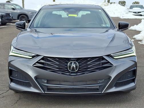 2025 Acura TLX 