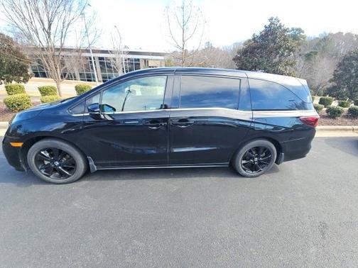 2023 Honda Odyssey 