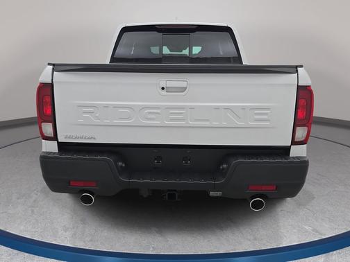 Platinum White Pearl 2026 Honda Ridgeline RTL