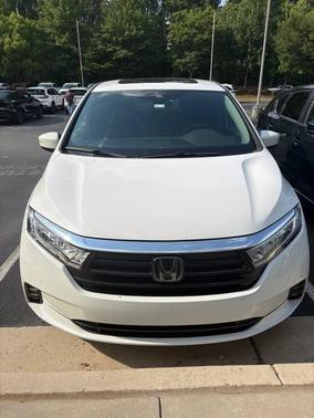 Platinum White Pearl 2024 Honda Odyssey