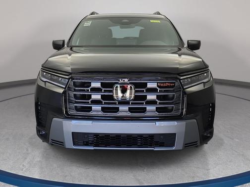 Crystal Black Pearl 2026 Honda Pilot TrailSport