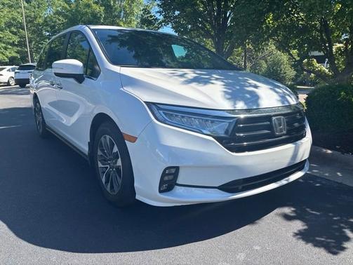 Platinum White Pearl 2024 Honda Odyssey