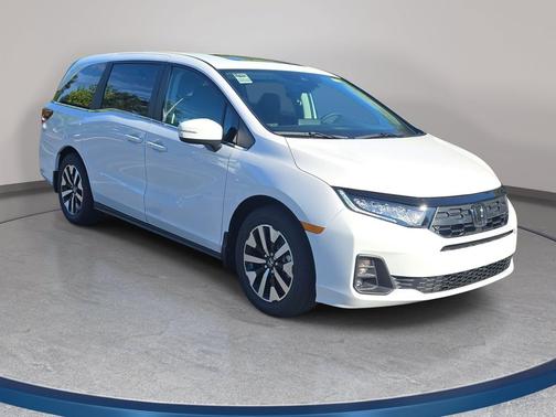 Platinum White Pearl 2027 Honda Odyssey EX-L