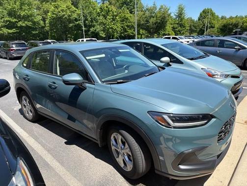 Nordic Forest Pearl 2024 Honda HR-V
