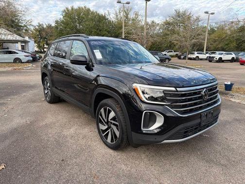 2025 Volkswagen Atlas 2.0T SE