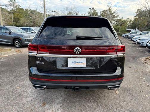 2025 Volkswagen Atlas 2.0T SE